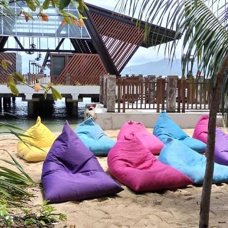 Arto Moro Bunaken Bagian luar foto