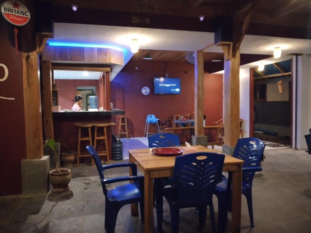 Arto Moro Bunaken Bagian luar foto
