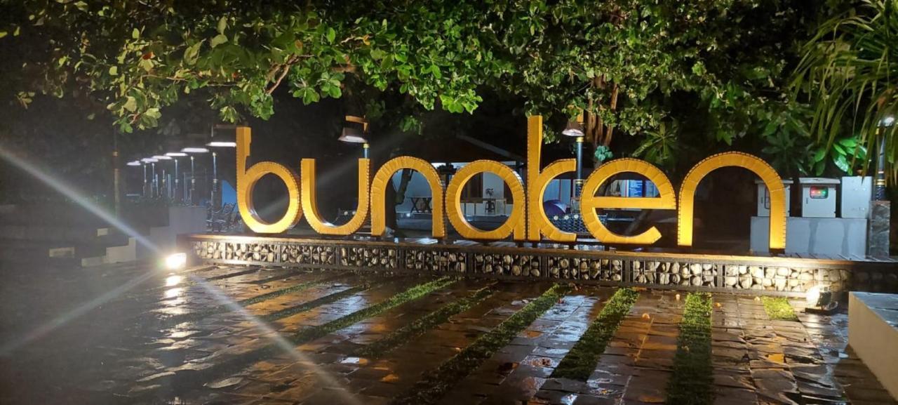 Arto Moro Bunaken Bagian luar foto