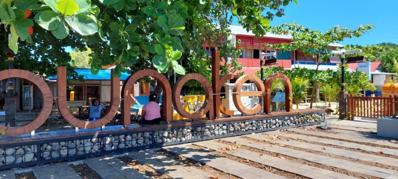 Arto Moro Bunaken Bagian luar foto