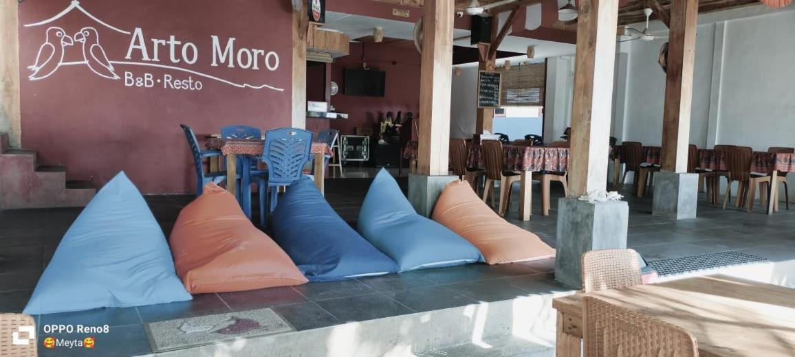 Arto Moro Bunaken Bagian luar foto