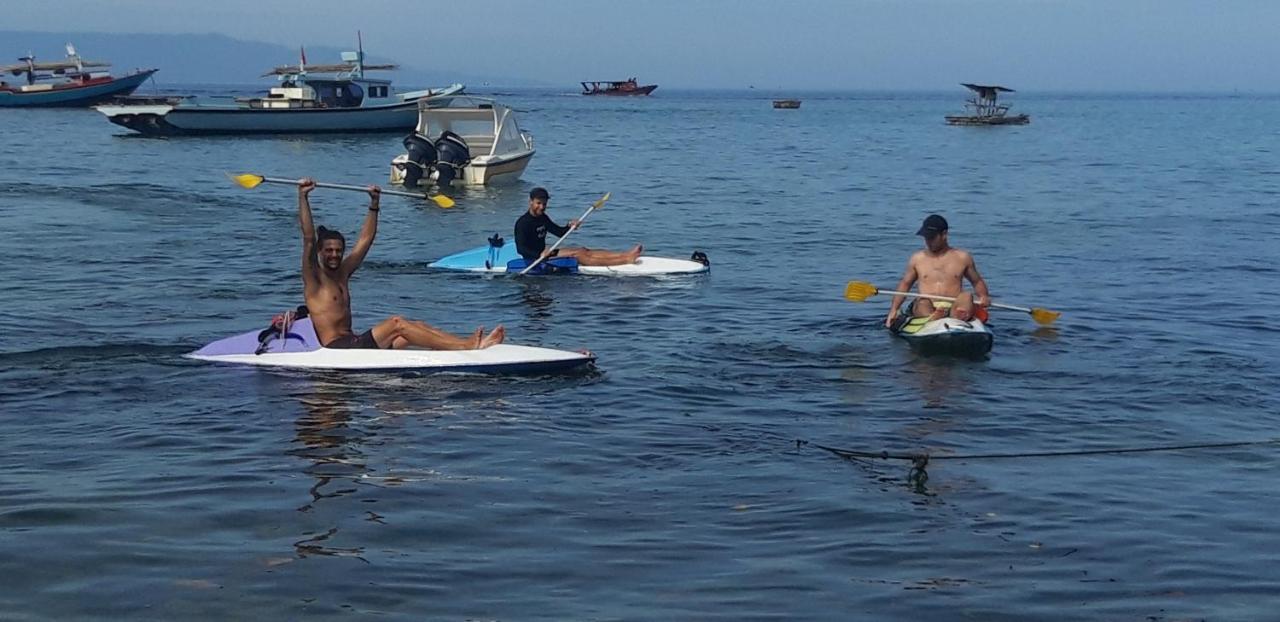 Arto Moro Bunaken Bagian luar foto